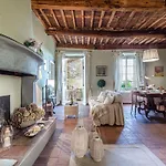 Holiday home In Lucca With Stunning Tuscan Views *