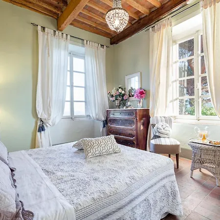 In Lucca With Stunning Tuscan Views Capannori