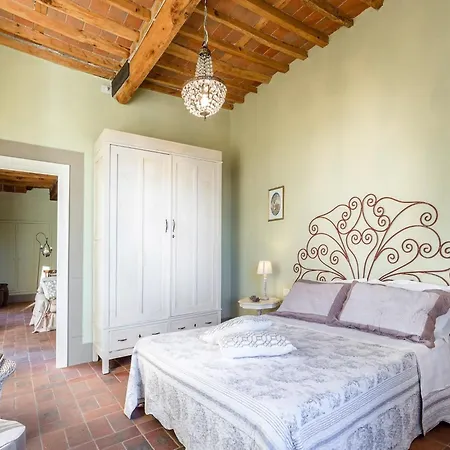 In Lucca With Stunning Tuscan Views Capannori