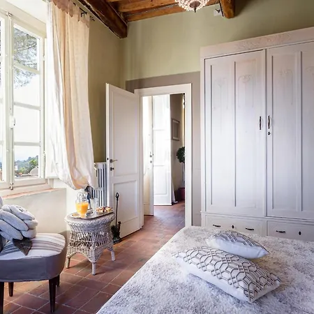 Dom wakacyjny In Lucca With Stunning Tuscan Views *