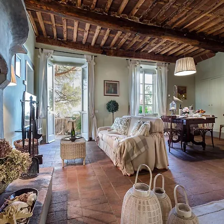 Dom wakacyjny In Lucca With Stunning Tuscan Views Capannori